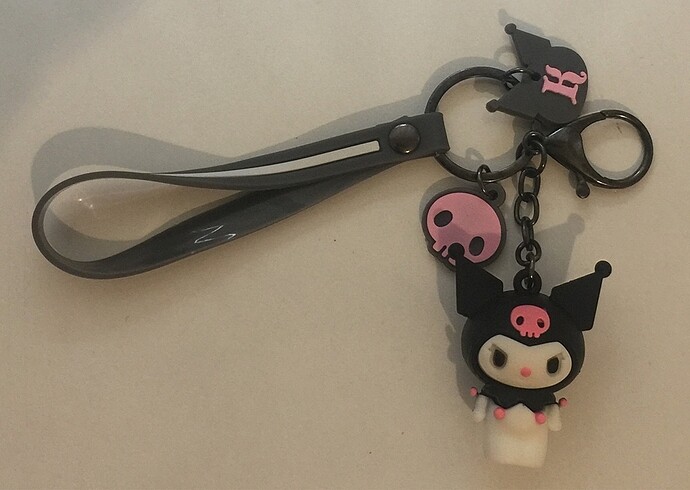 Hello Kitty Kuromi Sanrio Anahtarlık