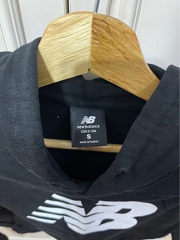 New Balance Kadın orjinal new balance sweatshirt s beden
