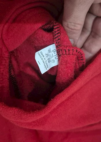 Kız Çocuk Kırmızı Kapüşonlu Sweatshirt ve Siyah Eşofman - Görsel 4