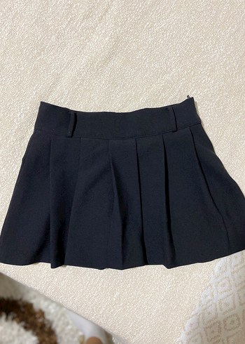 Trendyolmilla şortlu pileli etek