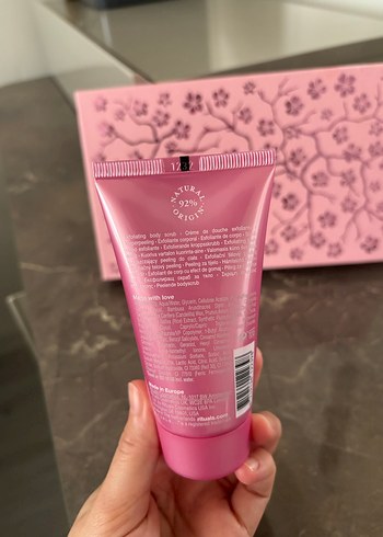 Diğer Ritual of Sakura peeling 70 ml