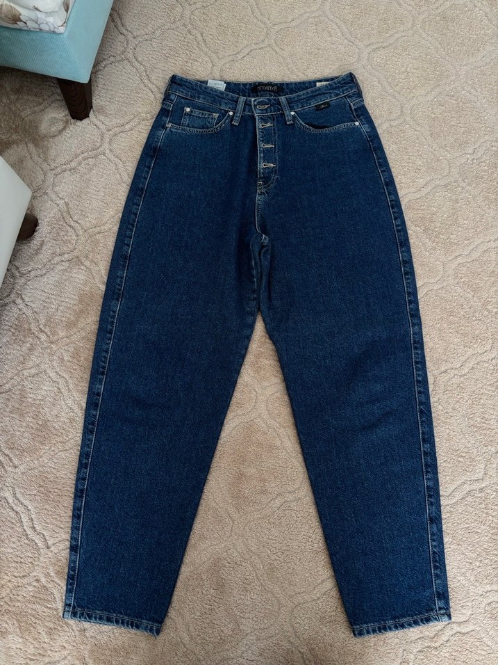 Düğmeli Lacivert Bol Kesim Kadın Kot Pantolon - Görsel 4