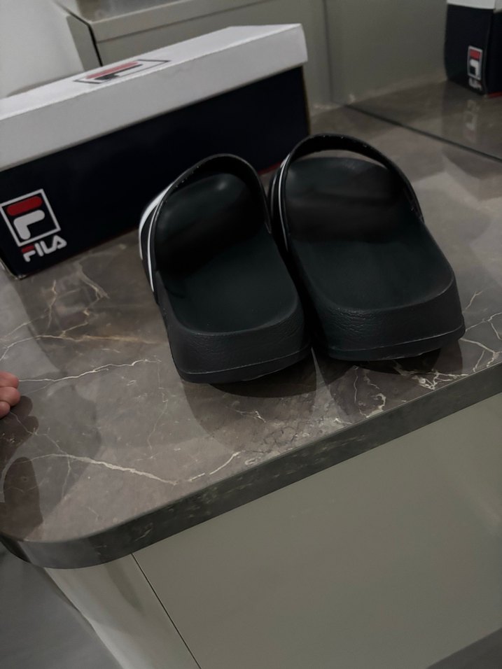 Fila Siyah Spor Terlik - Görsel 4