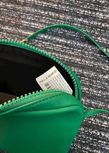 Yeşil Parlak Kadın Çapraz Çanta - Görsel 2