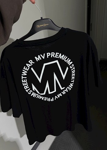 Siyah Kadın Rahat Kesim Kısa Kollu Tişört - Görsel 2