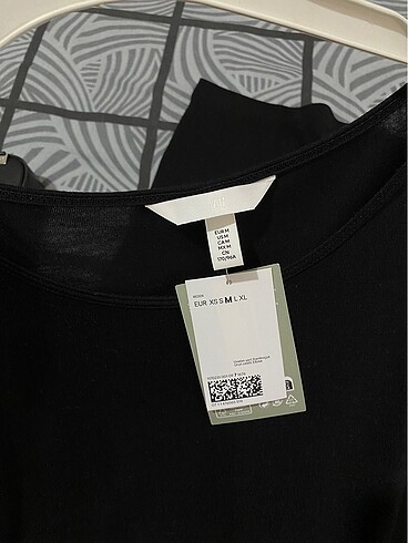 m Beden siyah Renk H&M elbise