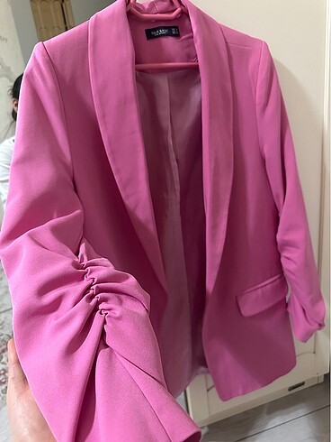 Blazer ceket kolu büzgülü