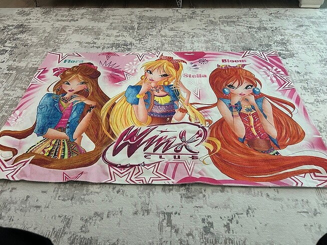 Winx çocuk odası halısı