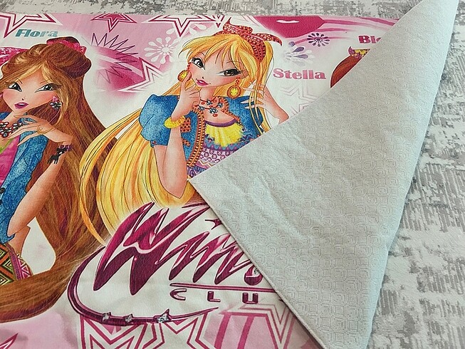 Diğer Winx çocuk odası halısı