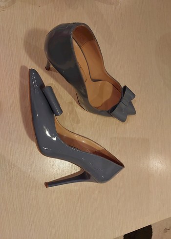 Gri Stiletto Topuklu Kadın Ayakkabı - Görsel 4