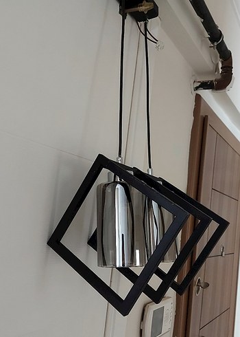 Beden siyah Renk Siyah Metal Çerçeveli Gri Sarkıt Avize