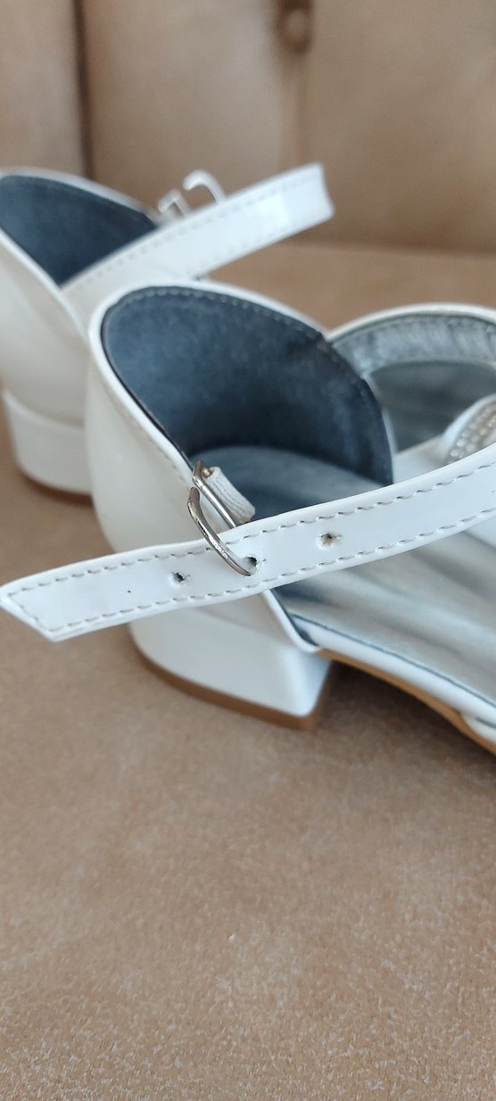 Beyaz Fiyonklu Kız Çocuk Babet Ayakkabı - Görsel 4