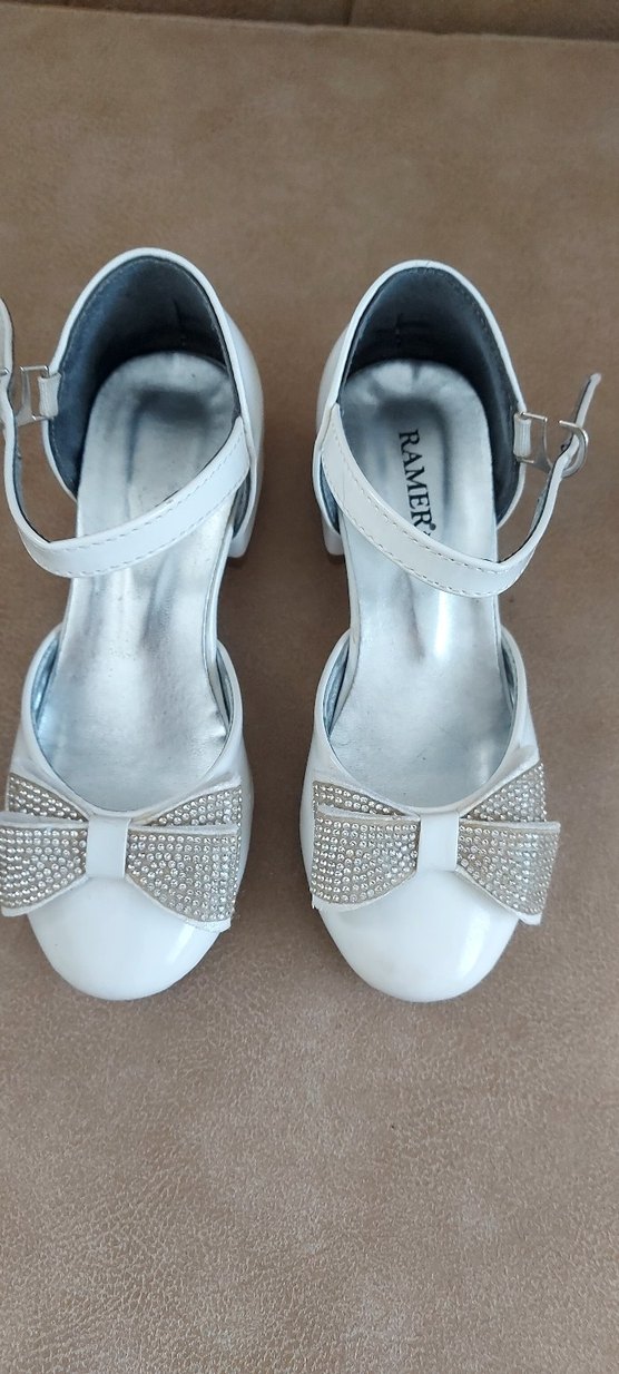 Beyaz Fiyonklu Kız Çocuk Babet Ayakkabı - Görsel 2