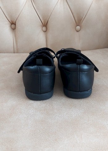 Kız Çocuk Siyah Tokalı Babet Ayakkabı - Görsel 4