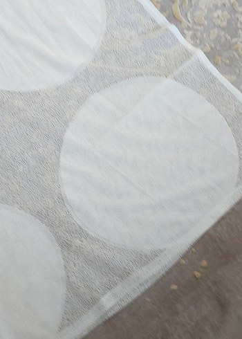 Beyaz Gri Puantiyeli Modern Masa Örtüsü - Görsel 2