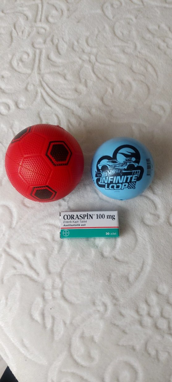 Desenlli  ve Hotwheels topu - Görsel 2