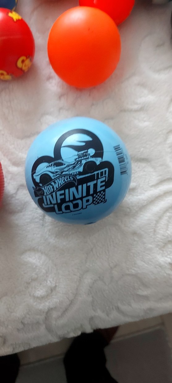 Desenlli  ve Hotwheels topu - Görsel 4