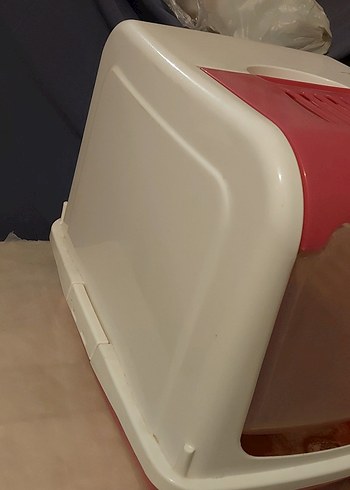 Pembe Kapaklı Kedi Tuvalet Kabı