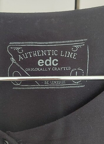 l Beden siyah Renk Autlentic Line edc bluz