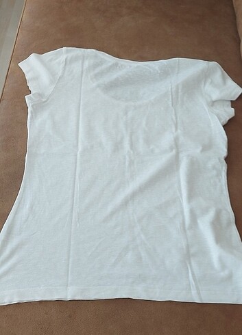 l Beden beyaz Renk Colin's tshirt