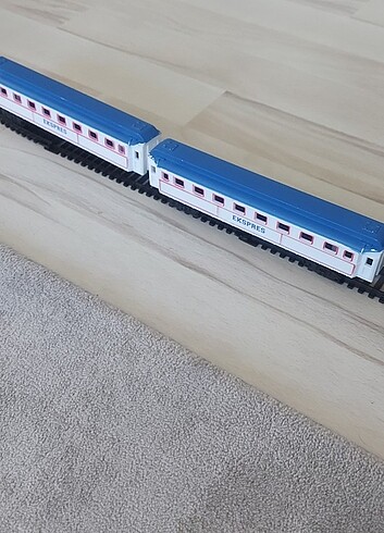 Işıklı Tren