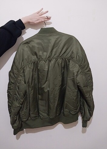 Bershka Haki bomber ceket