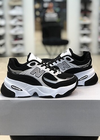 New Balance Spor Ayakkabı