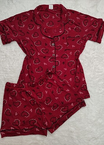 m Beden bordo Renk Şortlu pijama takımı