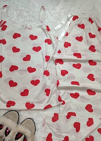 Diğer İp askılı pijama takımı