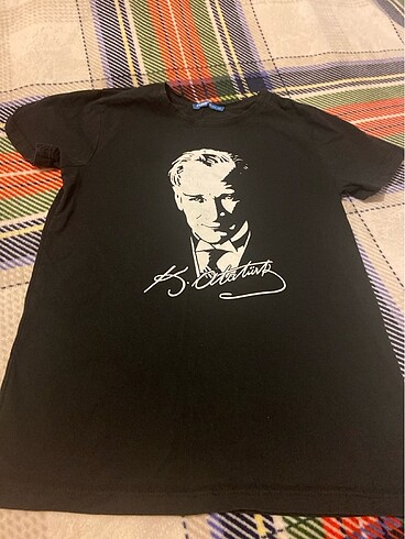 Atatürk baskılı tişört
