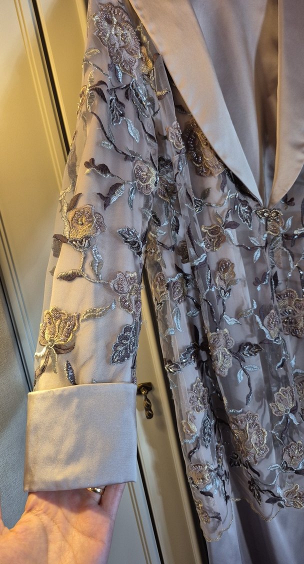 Bej Nakışlı Uzun Kadın Abiye Elbise - Görsel 5