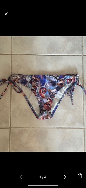 Ay yıldız bikini altı
