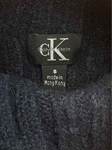 34 Beden Calvin Klein yün kazak