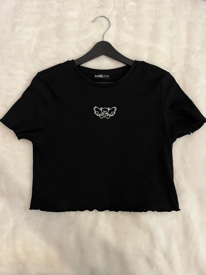 Kadın siyah crop tişört - Görsel 2