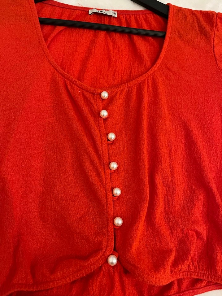 Düğmeli Siyah ve kırmızı bluz 2li - Görsel 5