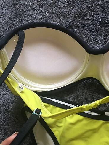 Diğer Bikini takımı
