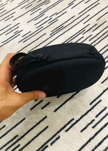 JBL Siyah Kulaklık Taşıma Kutusu - Görsel 2