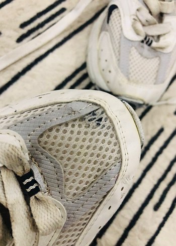 New Balance Beyaz Spor Ayakkabı - Görsel 4