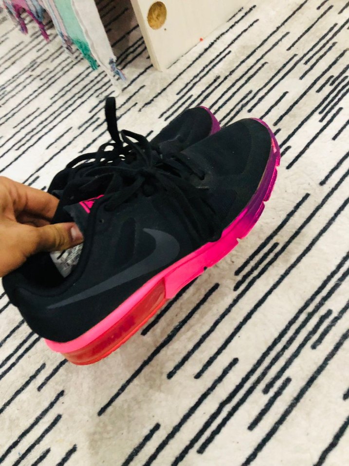 Nike Siyah-Pembe Spor Kadın 41 numara - Görsel 3