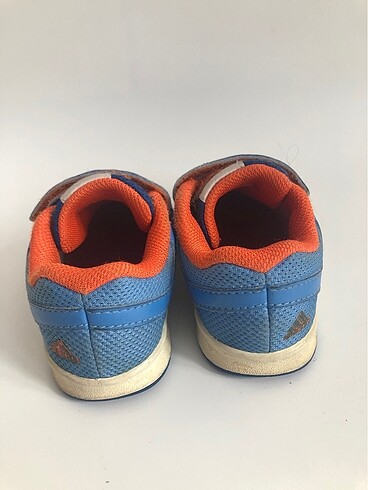 23 Beden mavi Renk Adidas 23 numara erkek çocuk spor ayakkabısı