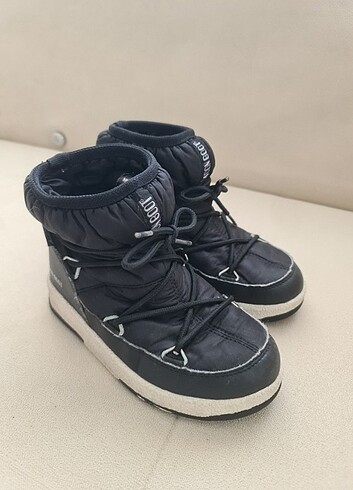 Moon Boot çocuk bot