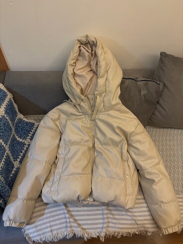 Stradivarius krem deri mont
