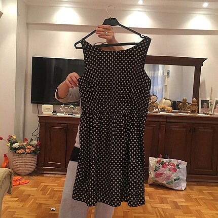 Yargıcı Puantiyeli elbise