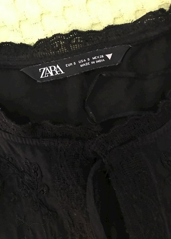 s Beden siyah Renk Zara Dantel İşlemeli Bluz