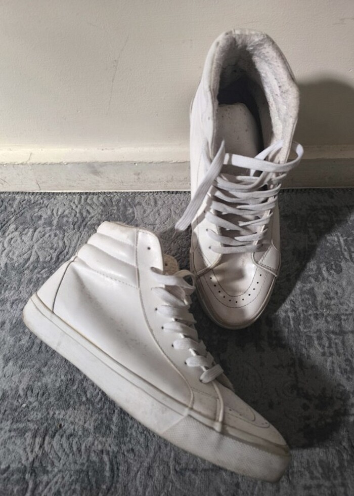 Bilekli ve İçi Polar Spor Ayakkabı  - Görsel 2