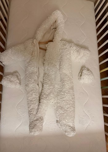 Peluş Beyaz Bebek Astronot Tulum 6/8 ay - Görsel 2