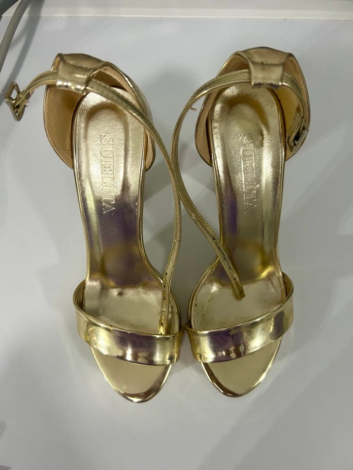 Altın Renkli Platform Topuklu Kadın Abiye Ayakkabı - Görsel 3