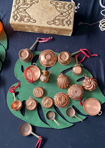 Beden çeşitli Renk El İşlemeli Bakır Mini Mutfak Seti