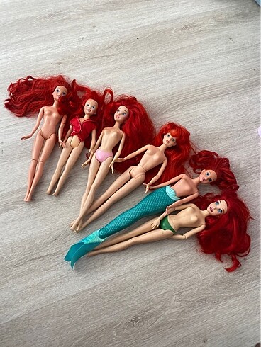 Barbie bebekler