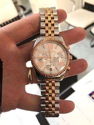 Michael kors saat